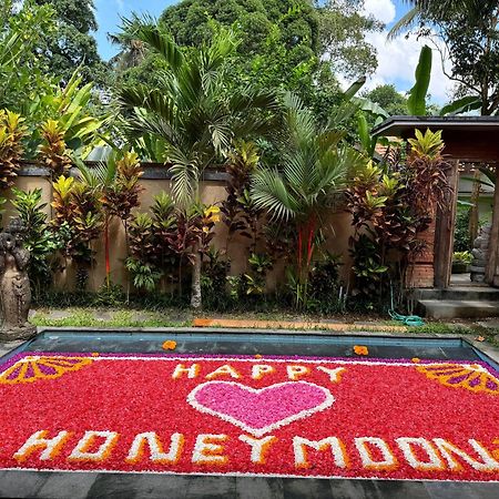 Ubud Suarga Private Pool Villa Buitenkant foto