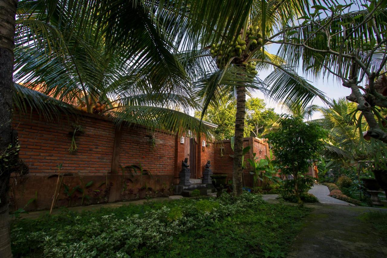 Ubud Suarga Private Pool Villa Buitenkant foto