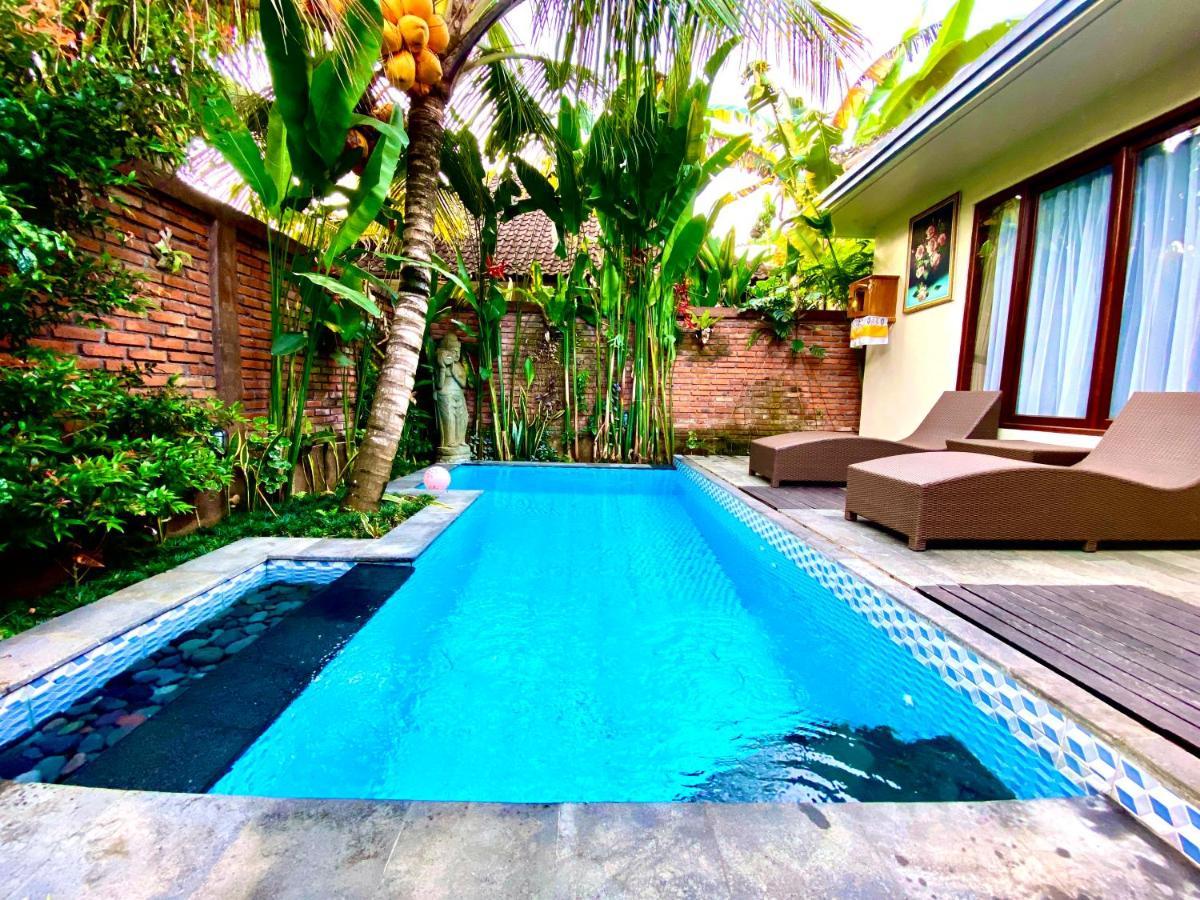 Ubud Suarga Private Pool Villa Buitenkant foto