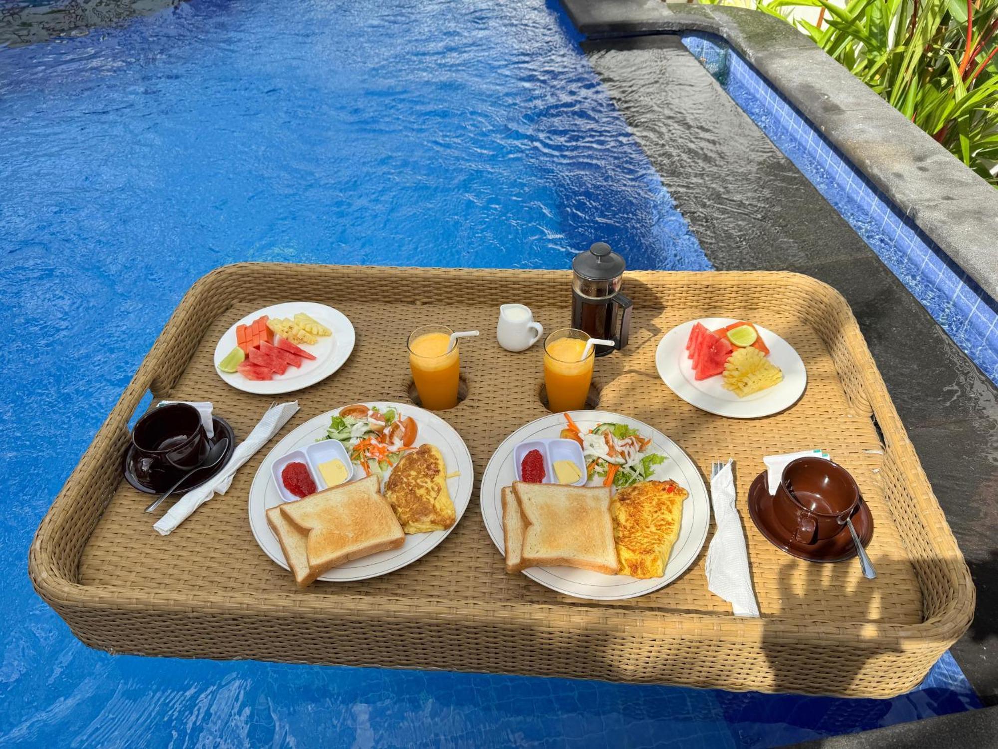 Ubud Suarga Private Pool Villa Buitenkant foto
